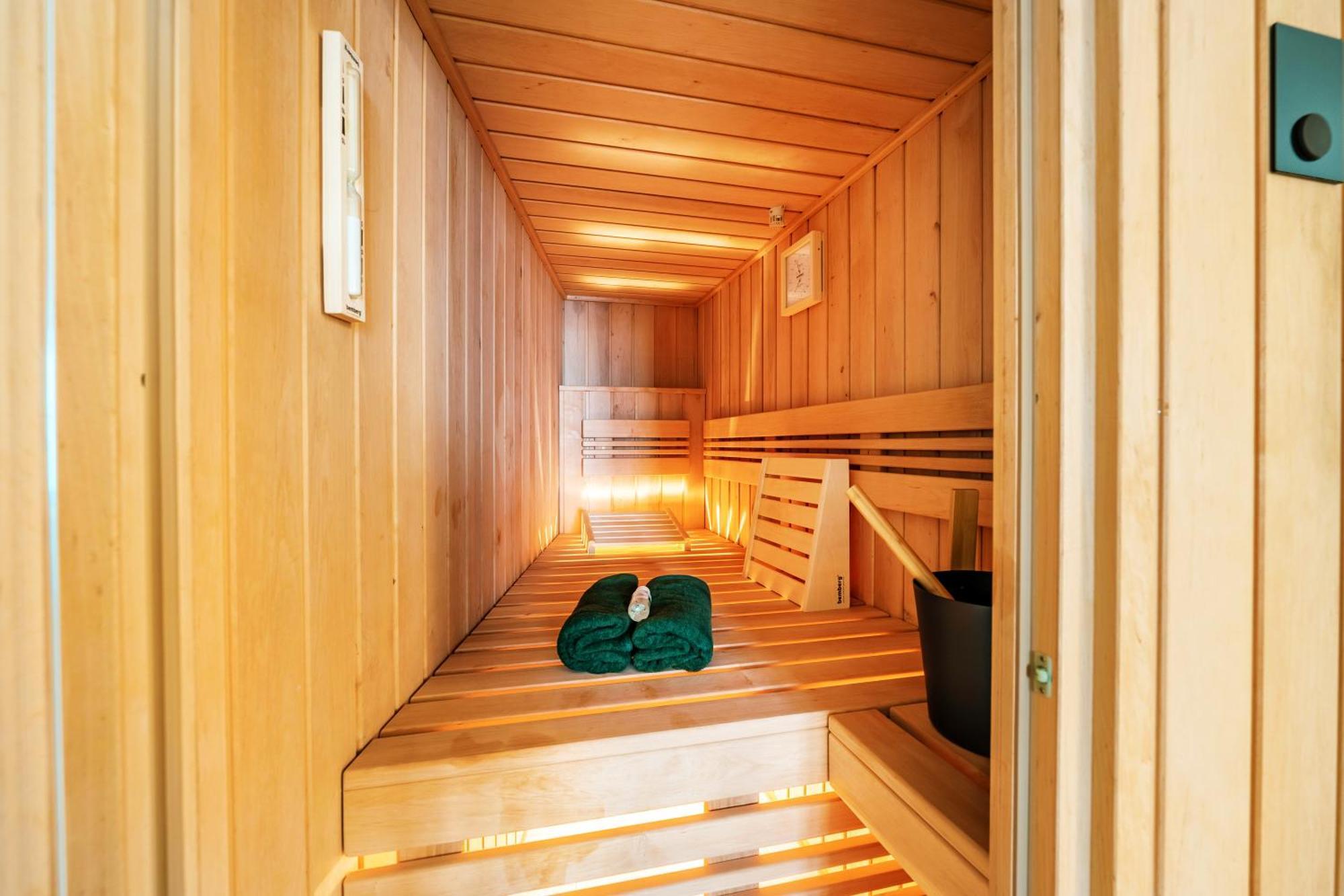 Black Forest Luxury Apartment Waldglueck Mit Sauna Konigsfeld im Schwarzwald Luaran gambar